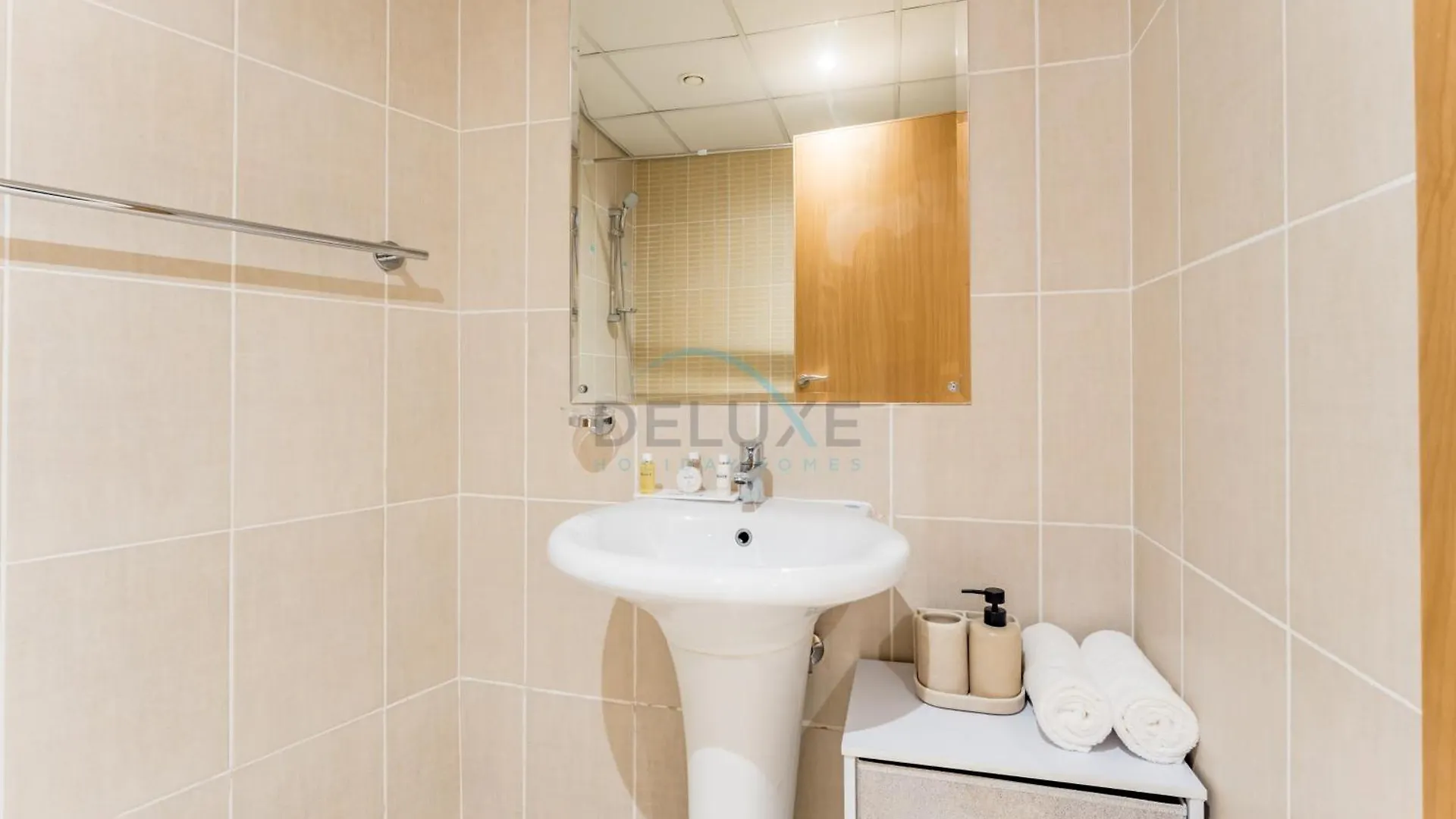 Studio With Balcony & View, Walk To Miracle Garden, Short Drive To Moe, Lincoln Park B, Arjan By Deluxe Holiday Homes Dubai 0*,